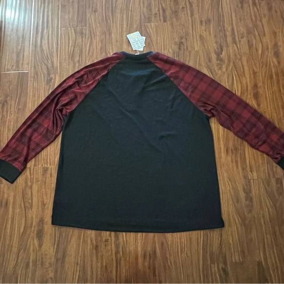 LuLaRoe Mark 3 Button Henley T-Shirt Long Sleeve Red Black size 3X Unisex - Picture 7 of 9